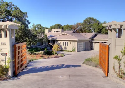 Highland Drive 01